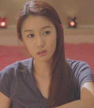 日韩女演员哭戏图片视频,日韩女演员精湛哭戏瞬间回顾